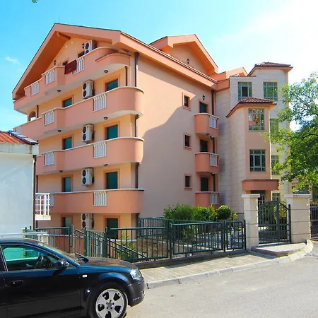 Monte Top Family Apart Подгориця
